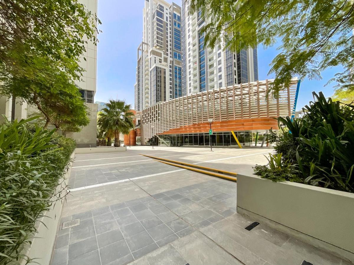 Higuests - Roomy Apt With Infinity Pool Close To Burj Khalifa Dubai Exterior foto
